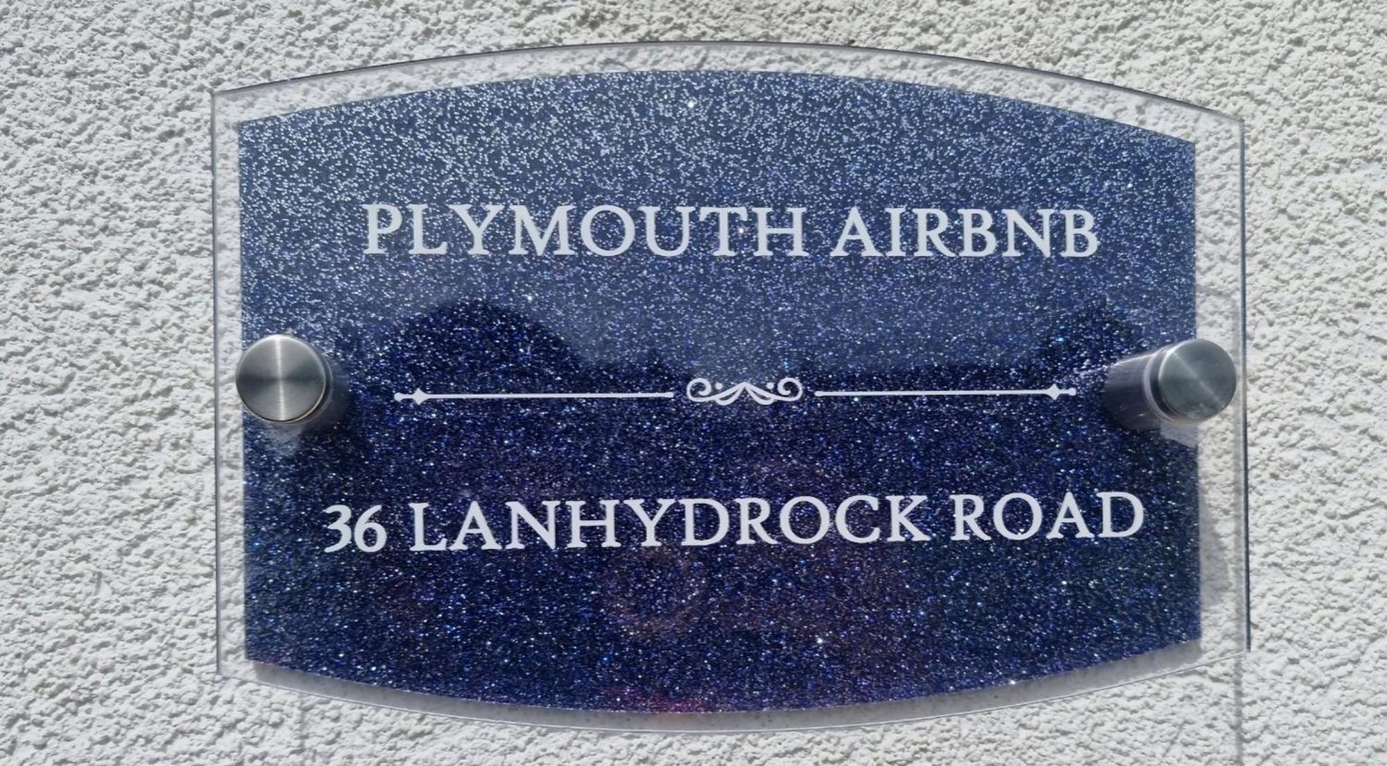 Plymouth Airbnb Экстерьер фото